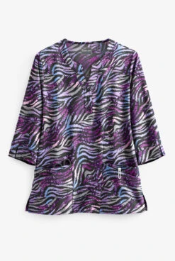 Butter-Soft Watercolor Zebra Black Printed Women's 4-Pocket 3/4th Sleeve Scrub Top