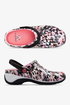 Anywear Women's Zone Spotted In The Wild Nursing Clogs